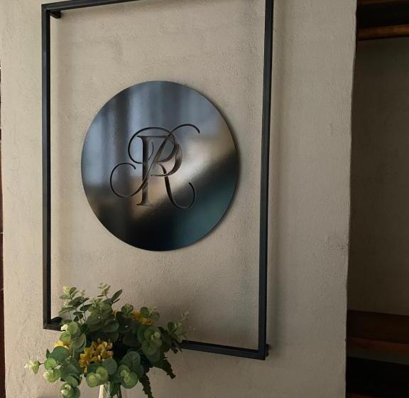 スーペリアールーム, Paseo Real Hotel Boutique
