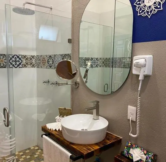 Superior-huone, Paseo Real Hotel Boutique