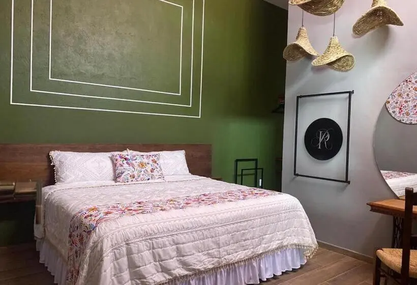 Superior-huone, Paseo Real Hotel Boutique