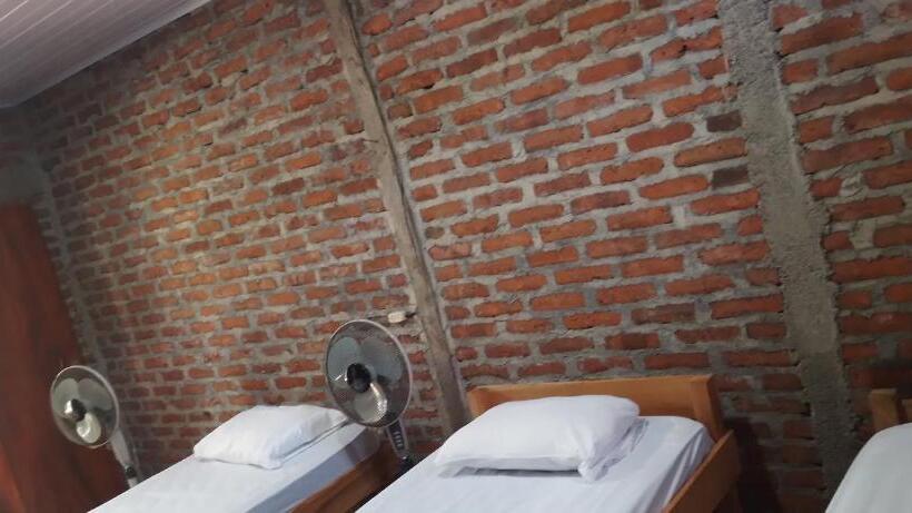 חדר משפחתי, Playa Peru Guest House