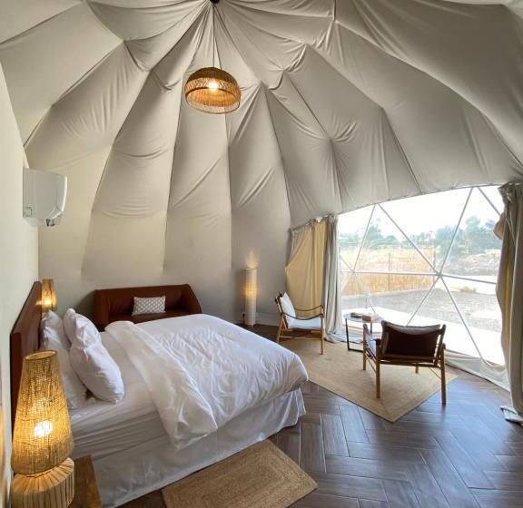 マウンテンビュースイート, منتجع جلامبنغ   Glamping Resort