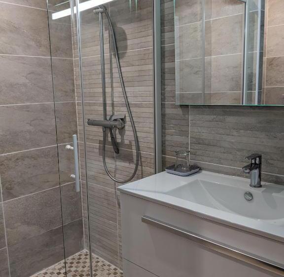 스탠다드 룸 가든 전망, La Grange Symphorine, Chambre D Hôtes De Charme Située Entre La Vallée De La Dordogne Et La Vallée D