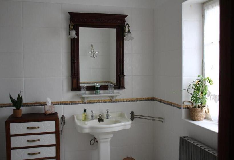 Standard room with outdoor bath, Le Montesser