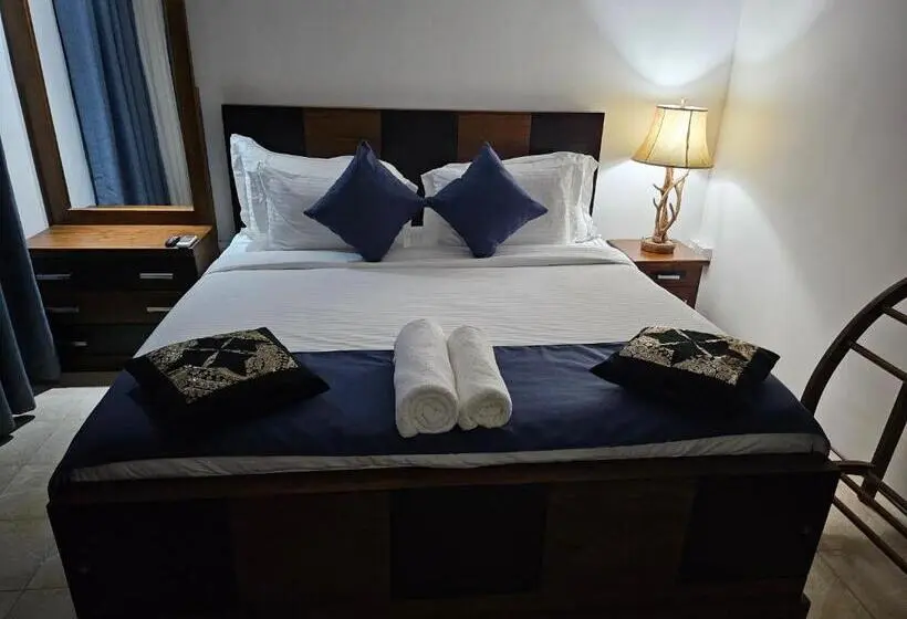 Standard-huone Puutarhanäkymä, Ellakanda Nature Villa