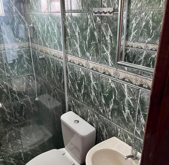 جناح, & Pousada    Luziânia