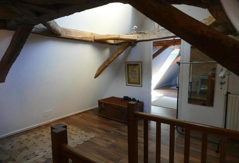 Номер Стандарт, 1 Rue Pasquet   A Double Room In The Main House