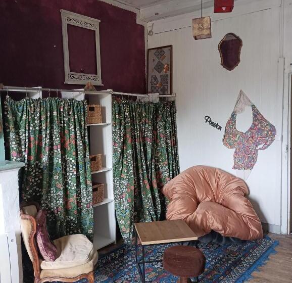 标准间, Chambre Line