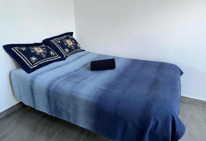 스탠다드 룸, Peace Hut