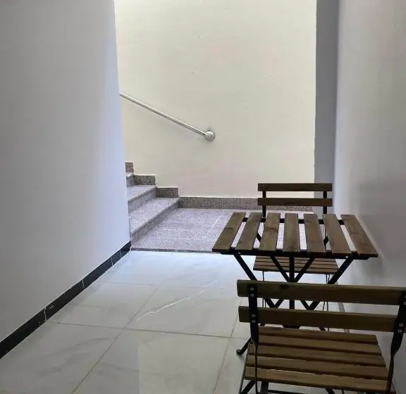 Huoneisto 1 Makuuhuone Parveke, المسك للوحدات الفندقيه الفاخره
