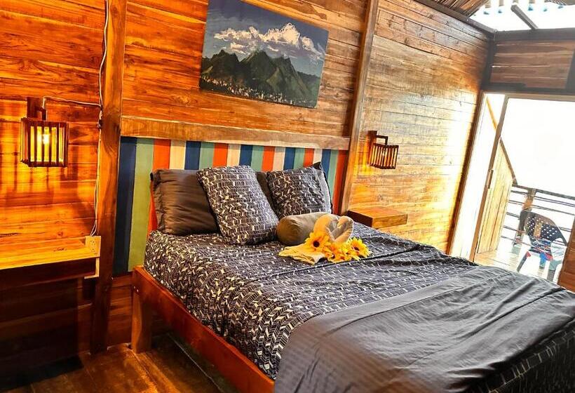 Deluxe Suite Sea View, B & B Maggy_beach