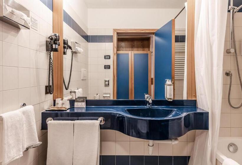 חדר סטנדרט לשלושה, Garni Meledrio