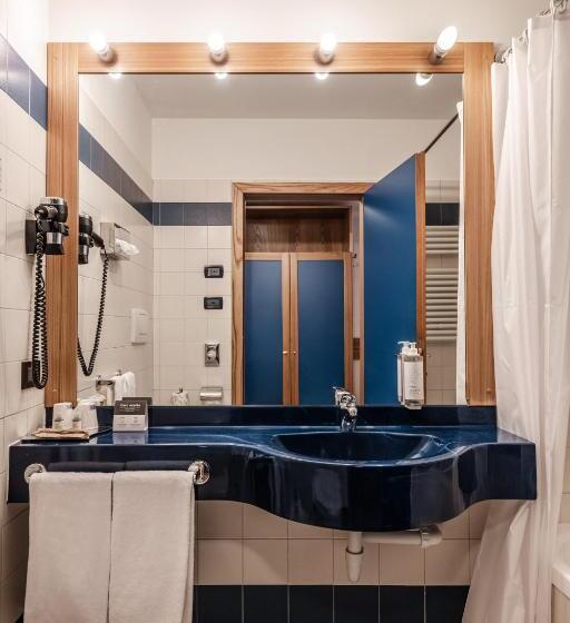 חדר סטנדרט לשלושה, Garni Meledrio