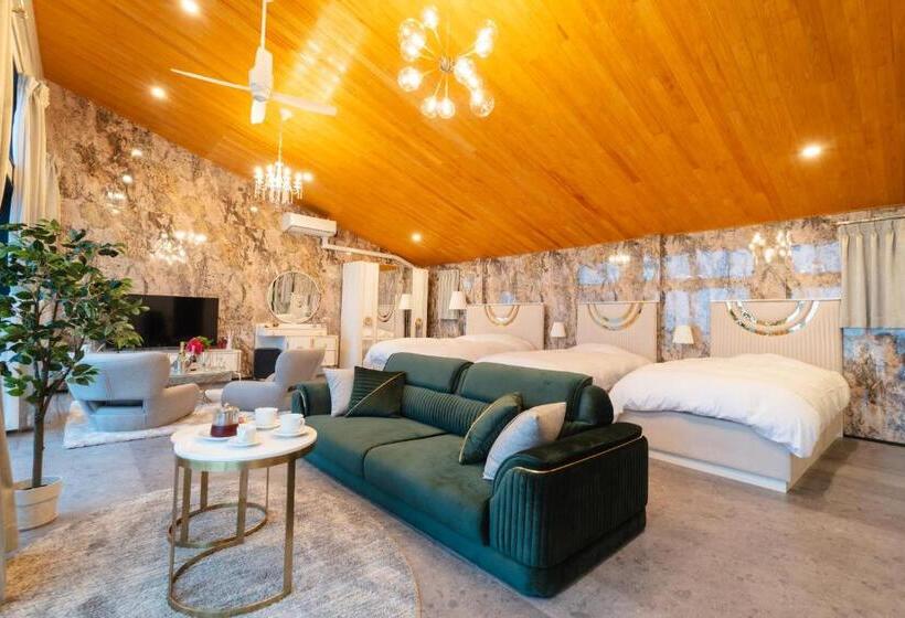 Люкс, Glamping＆resort Wood Design Park Noma