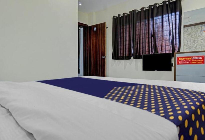 Classic Kolmen Hengen Huone, Spot On Mount View Lodging