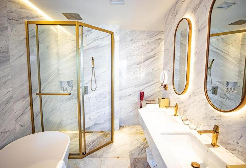 Standard Room, Yoho Treasure Island