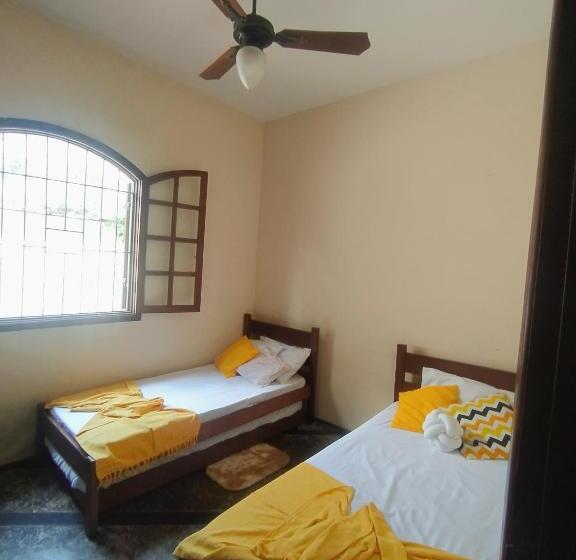 标准三人间, Hostel Na Praia Com Ampla área De Lazer