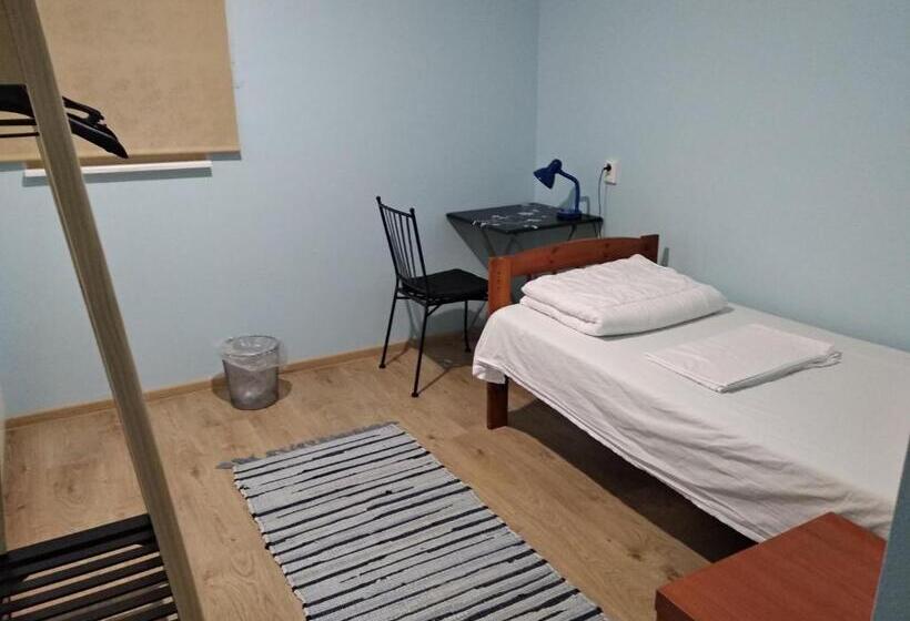 اتاق اکونومی یک تخته, Moxa Hostel Solo International Young Travellers