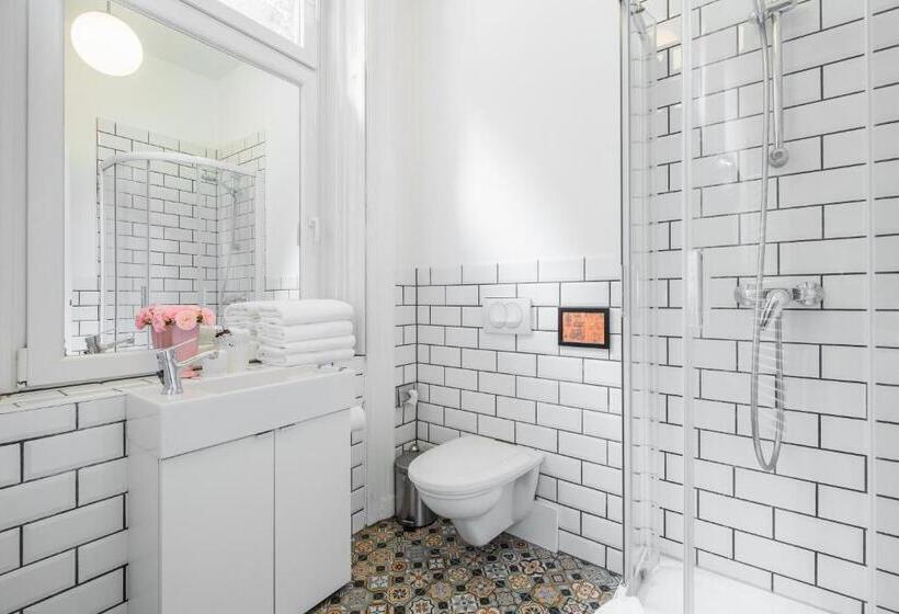 Номер Стандарт, Fifteen Boutique Rooms Budapest With Self Check In