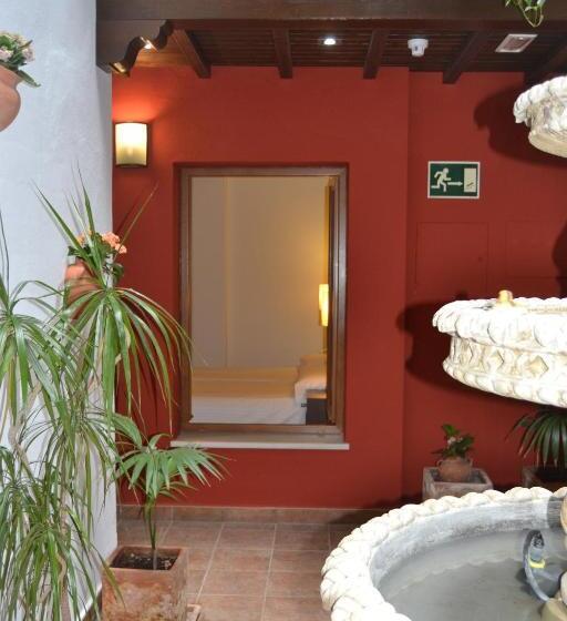 经济房, Hostal Al Andalus