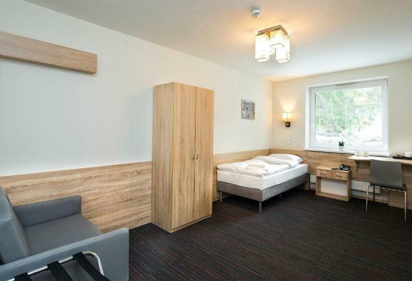 סוויטה משפחתית, Automobil