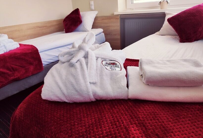 חדר סופריור, Automobil