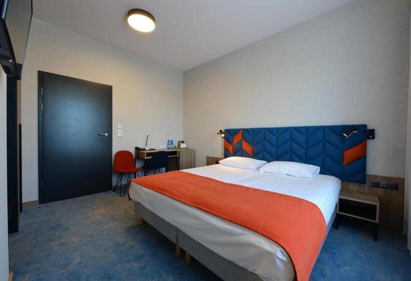 اتاق راحتی, Faros Gdansk Airport