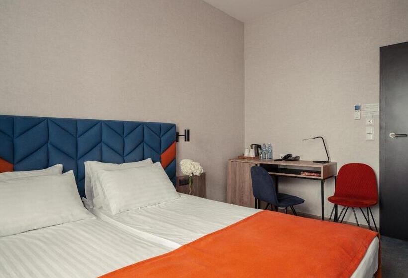 اتاق راحتی, Faros Gdansk Airport