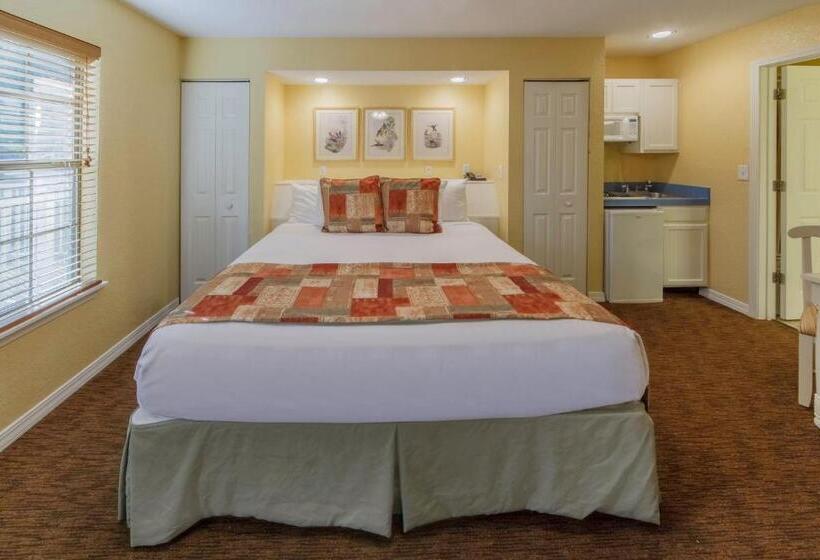 Вилла 2 Спальни, Holiday Inn Club Vacations Piney Shores Resort At Lake Conroe