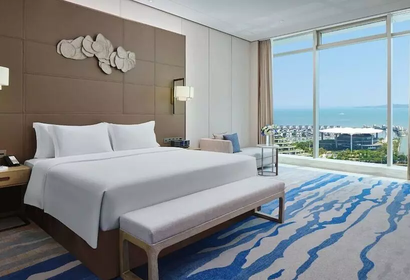 オーシャンビューのプレミアムルーム。, Intercontinental Xiamen, An Ihg