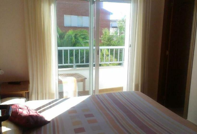 标准单人间, Oreneta