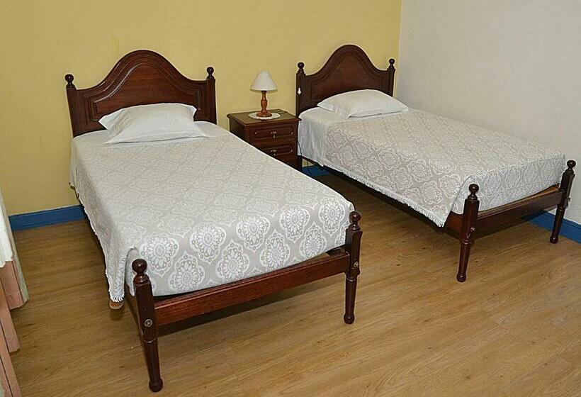 スタンダードルーム, Pensao Astoria