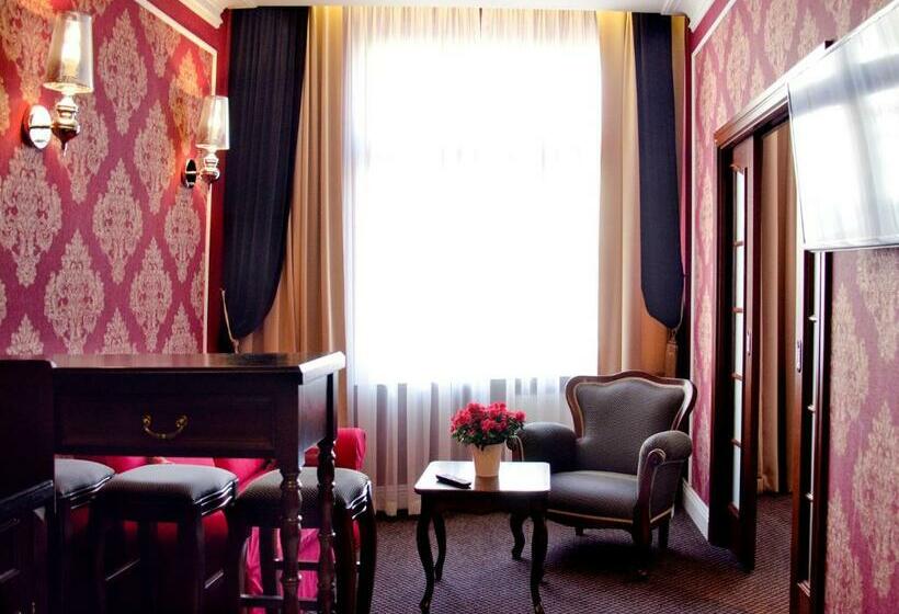 آپارتمان لوکس 1 خوابه, Sleepwalker Boutique Suites