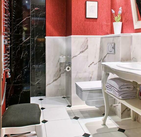 آپارتمان لوکس 1 خوابه, Sleepwalker Boutique Suites