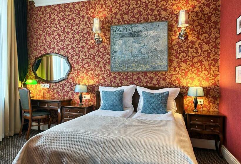 آپارتمان لوکس 1 خوابه, Sleepwalker Boutique Suites