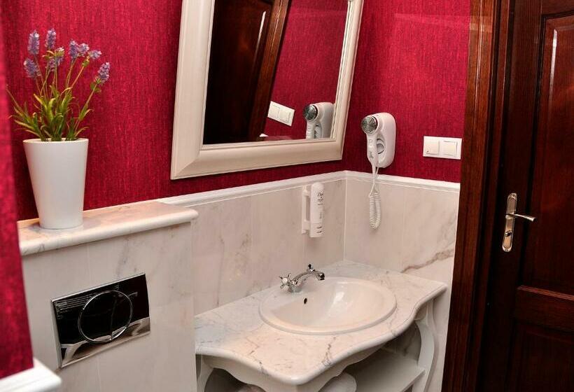 آپارتمان لوکس 1 خوابه, Sleepwalker Boutique Suites