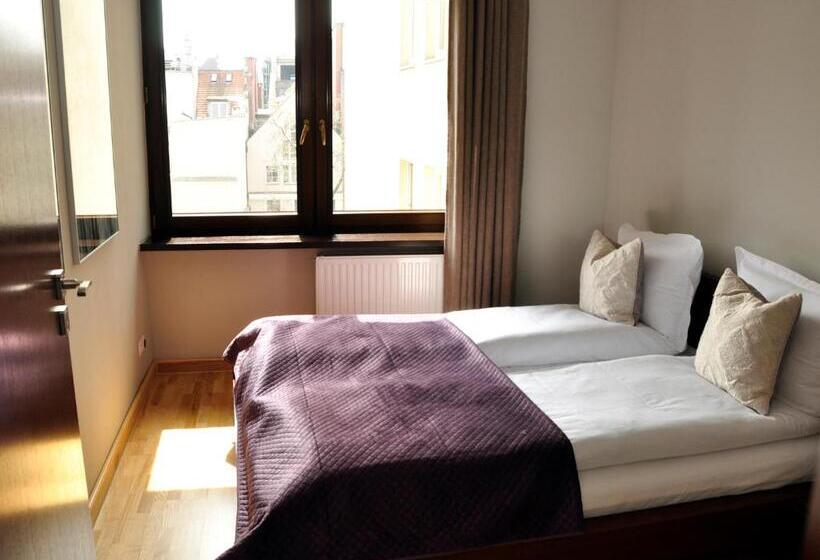 آپارتمان لوکس 2 خوابه, Sleepwalker Boutique Suites