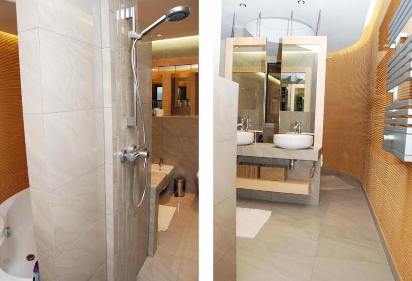 آپارتمان لوکس 2 خوابه, Sleepwalker Boutique Suites