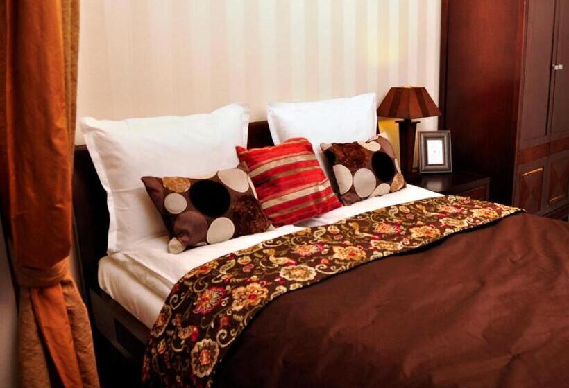 آپارتمان لوکس 2 خوابه, Sleepwalker Boutique Suites