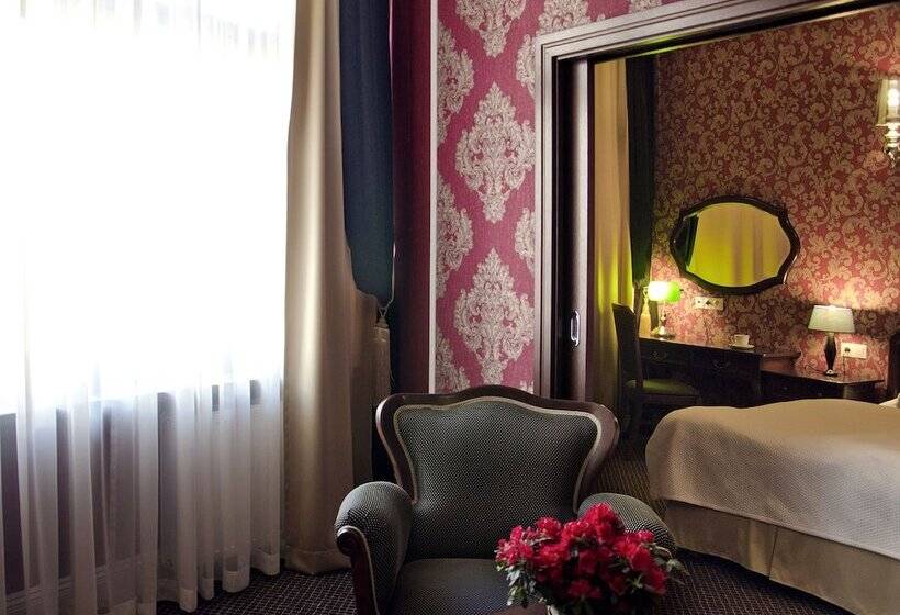 آپارتمان لوکس 1 خوابه, Sleepwalker Boutique Suites