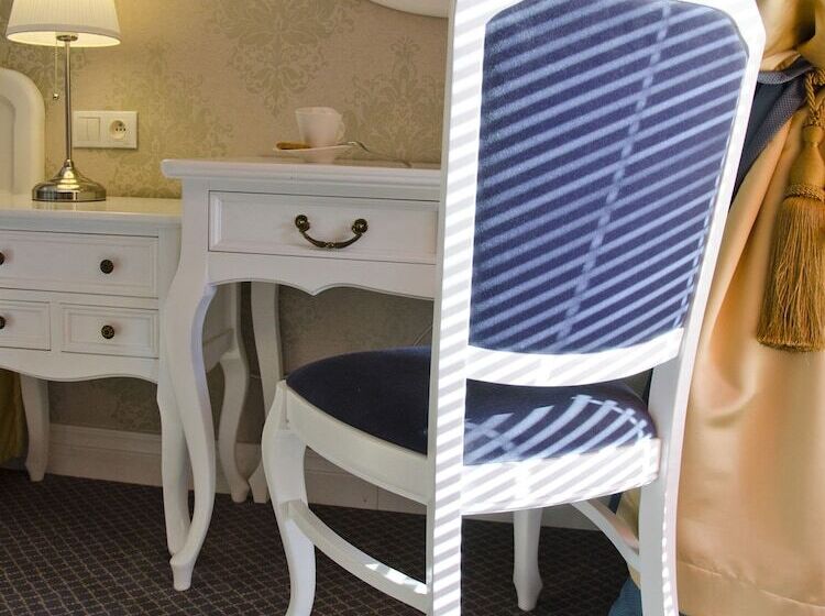 آپارتمان لوکس 1 خوابه, Sleepwalker Boutique Suites