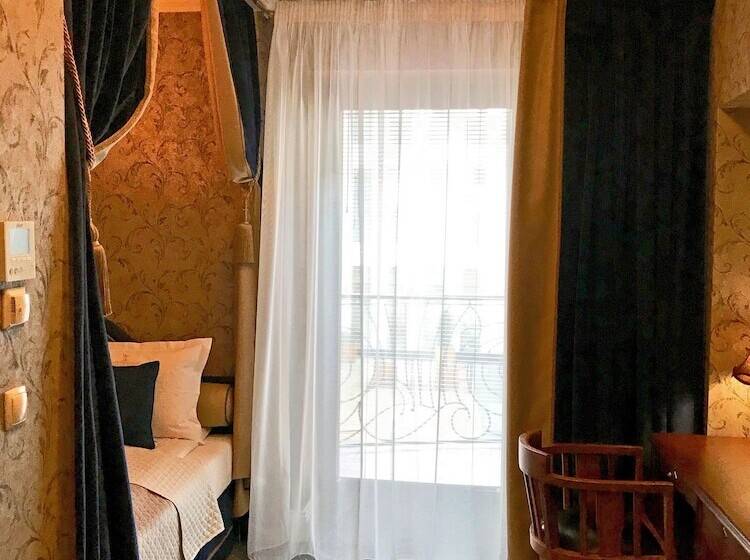 اتاق لوکس یک تخته, Sleepwalker Boutique Suites