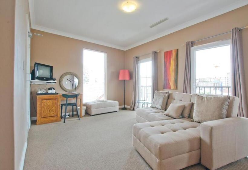 חדר סטנדרט עם מיטת קינג, Villa Costa Rose   No Loadshedding