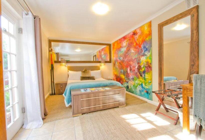 חדר סטנדרט נוף לגינה, Villa Costa Rose   No Loadshedding