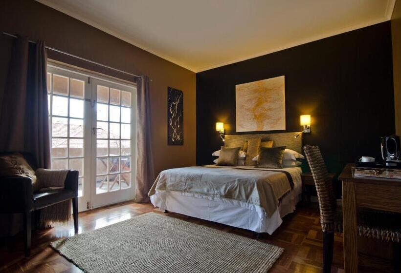 חדר סטנדרט עם מרפסת, Villa Costa Rose   No Loadshedding