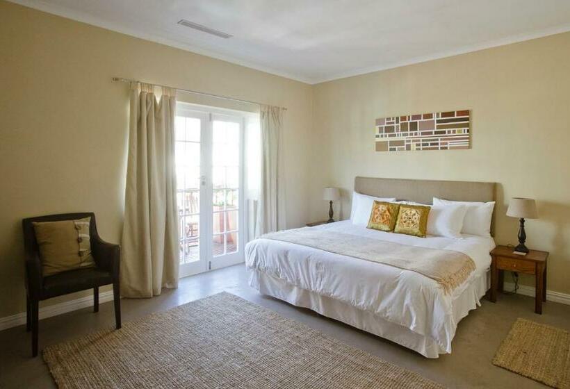 חדר סטנדרט עם מיטת קינג, Villa Costa Rose   No Loadshedding