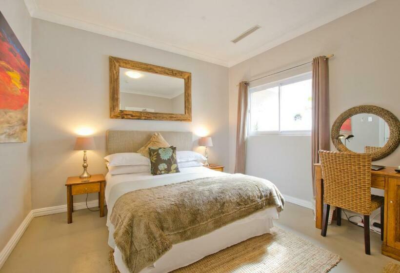 חדר אקונומי, Villa Costa Rose   No Loadshedding