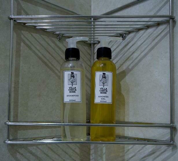 חדר סטנדרט עם מיטת קינג, Villa Costa Rose   No Loadshedding