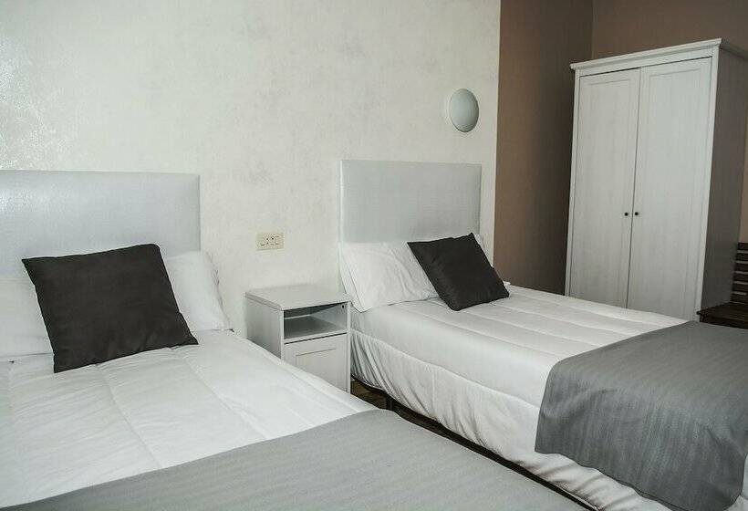 スタンダードルーム, Voar