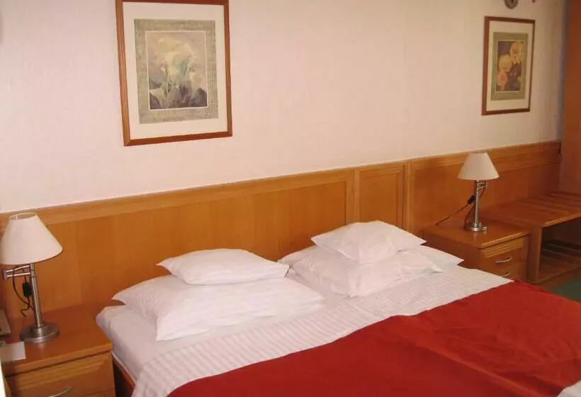 اتاق استاندارد, Rosengarten Hotel & Restaurant