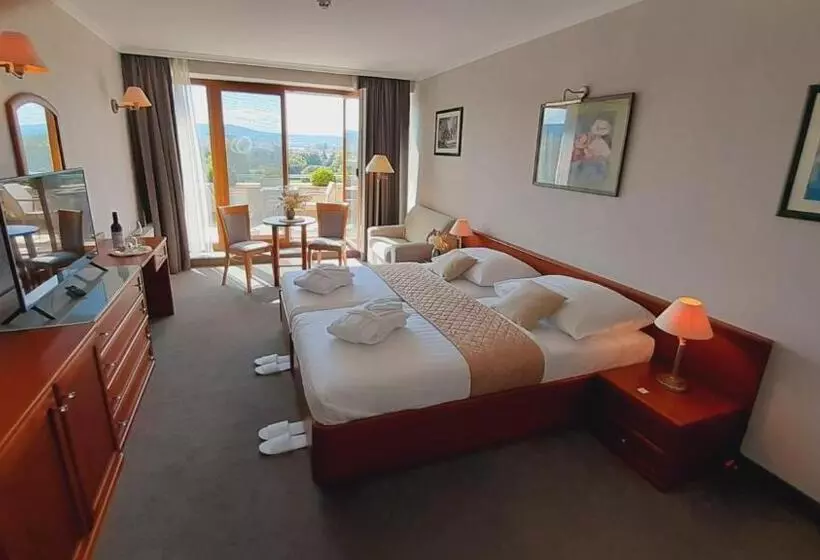 اتاق لوکس با بالکن, Rosengarten Hotel & Restaurant